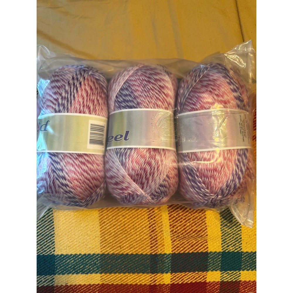 Cascade Yarns Pinwheel Color 13 100% Acrylic 3 Skeins Lot 440yd